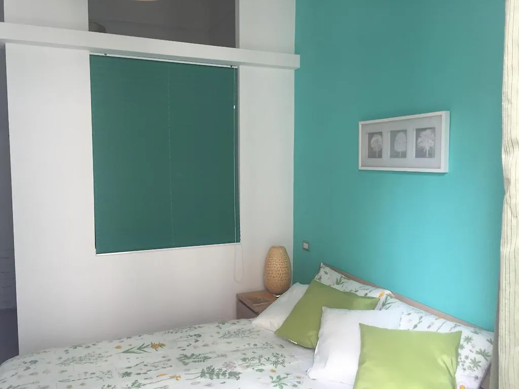 Casa Di Erminia Bed & Breakfast Naples 0*,  Italy