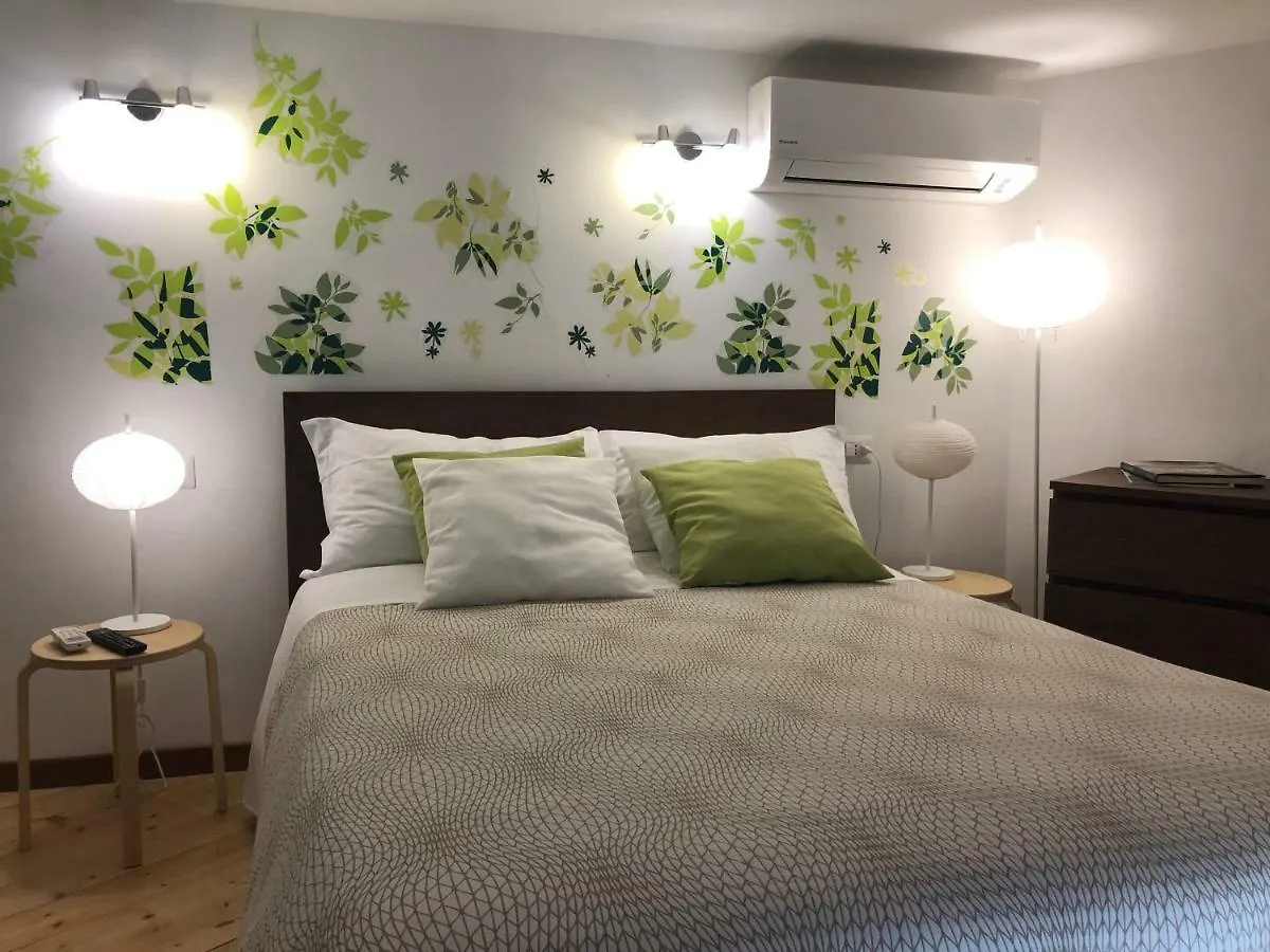 Casa Di Erminia Bed & Breakfast Naples