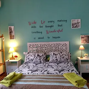 Spaccanapoli Bros. Bed & Breakfast