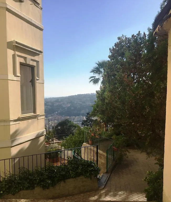 Bed and Breakfast Casa di Erminia Napoli 0*,